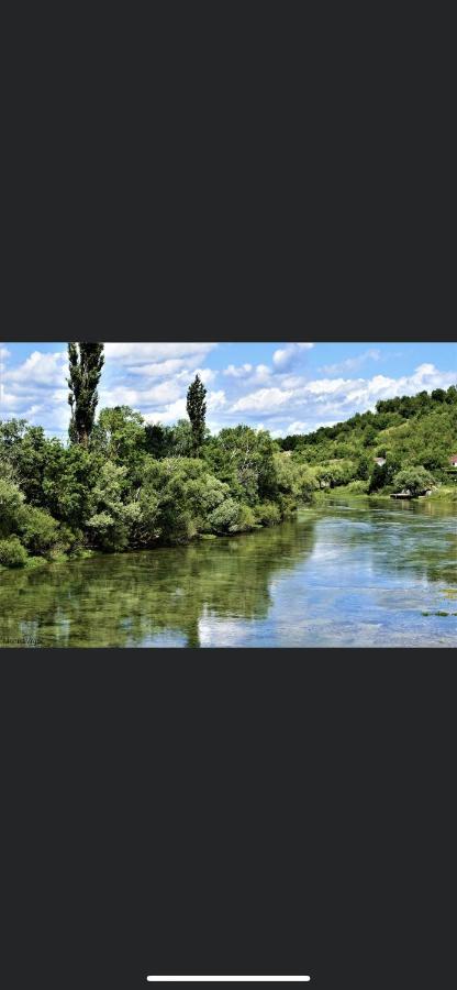 Luxury Apartment Knezovic Sinj Esterno foto