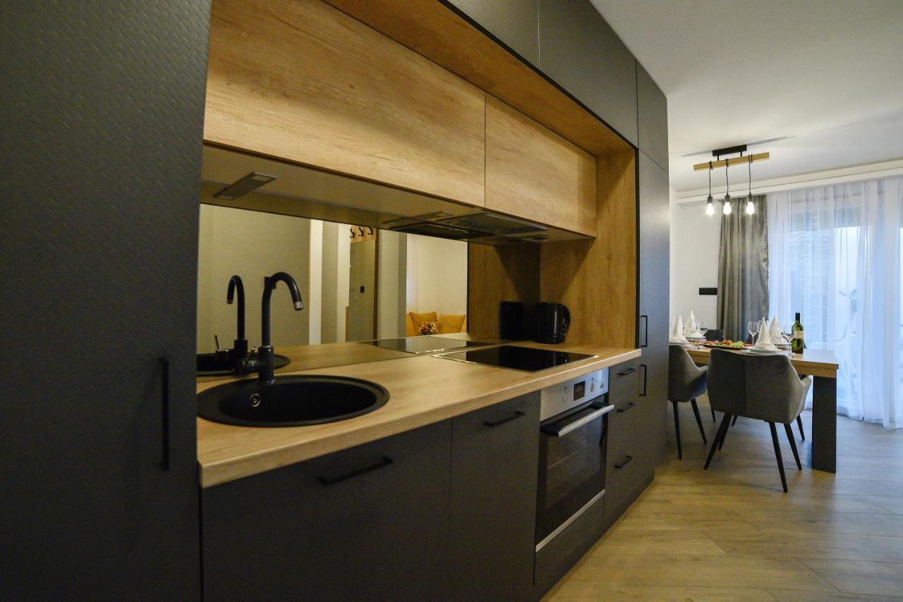 Luxury Apartment Knezovic Sinj Esterno foto