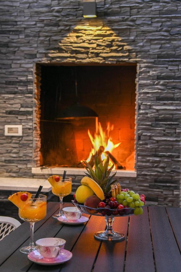 Luxury Apartment Knezovic Sinj Esterno foto